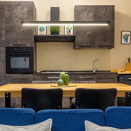 Casa Inzolia Apartment *
